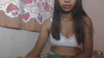 annahbella2 live cam on Cam4