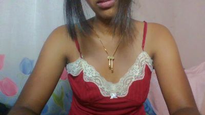 annahbella2 live cam on Cam4