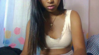 annahbella2 live cam on Cam4