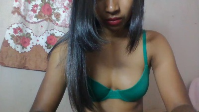 annahbella2 live cam on Cam4