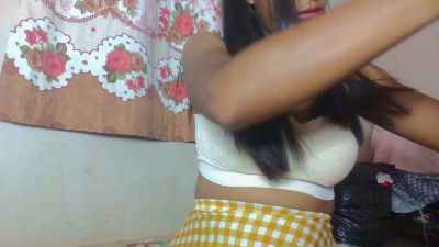 annahbella2 live cam on Cam4