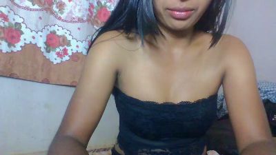 annahbella2 live cam on Cam4