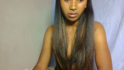 annahbella2 live cam on Cam4