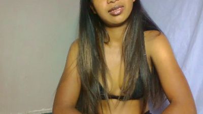 annahbella2 live cam on Cam4