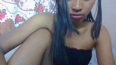 annahbella2 live cam on Cam4