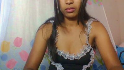 annahbella2 live cam on Cam4