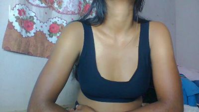 annahbella2 live cam on Cam4