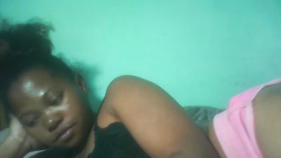 annissasexy2 live cam on Cam4