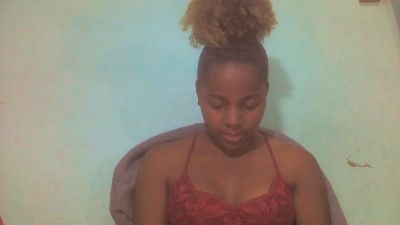 annissasexy2 live cam on Cam4