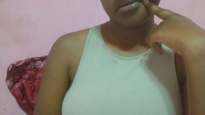 anntonia2 live cam on Cam4