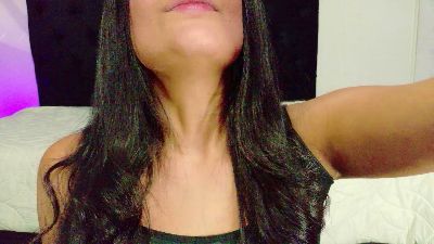 anny23__ live cam on Cam4