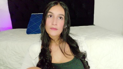 anny23__ live cam on Cam4