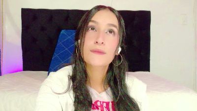 anny23__ live cam on Cam4