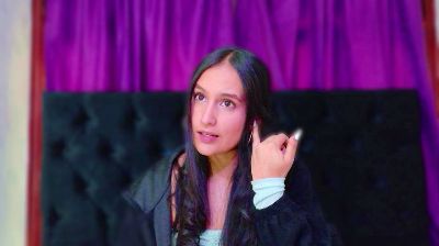 anny23__ live cam on Cam4