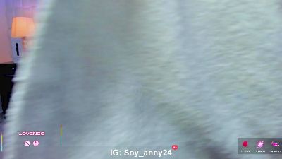 anny_rouse24 live cam on Cam4