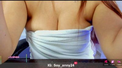 anny_rouse24 live cam on Cam4