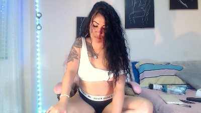 annyevans1 live cam on Cam4
