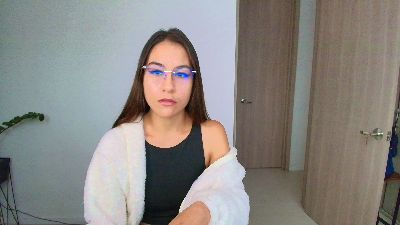 annylopez live cam on Cam4