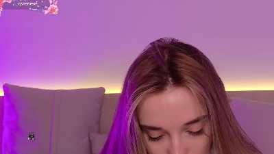 annyshor live cam on Cam4