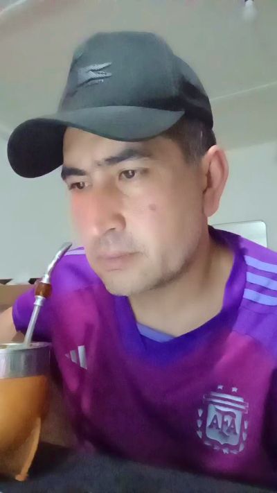 anonimo4 live cam on Cam4