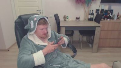 anro_fun live cam on Cam4