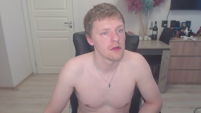 anro_fun live cam on Cam4
