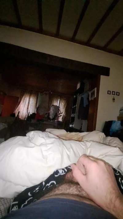 anthony8821 live cam on Cam4