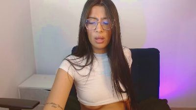 antonela_wish live cam on Cam4