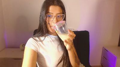 antonela_wish live cam on Cam4
