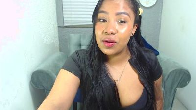 antonelaparker live cam on Cam4