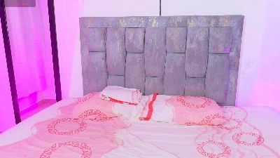 antonella_hot_x live cam on Cam4