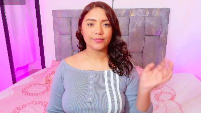 antonella_hot_x live cam on Cam4