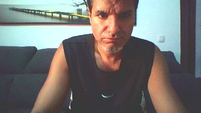 antongg live cam on Cam4