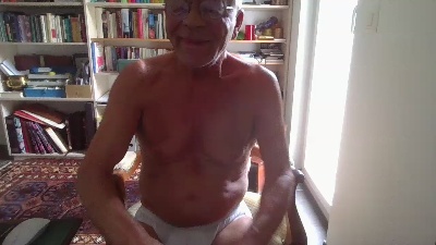 antonia09 live cam on Cam4
