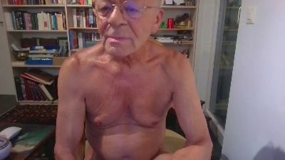 antonia09 live cam on Cam4