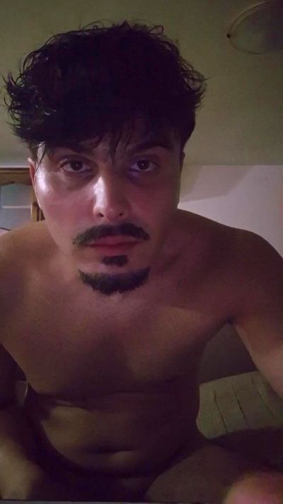 antonio1273 live cam on Cam4