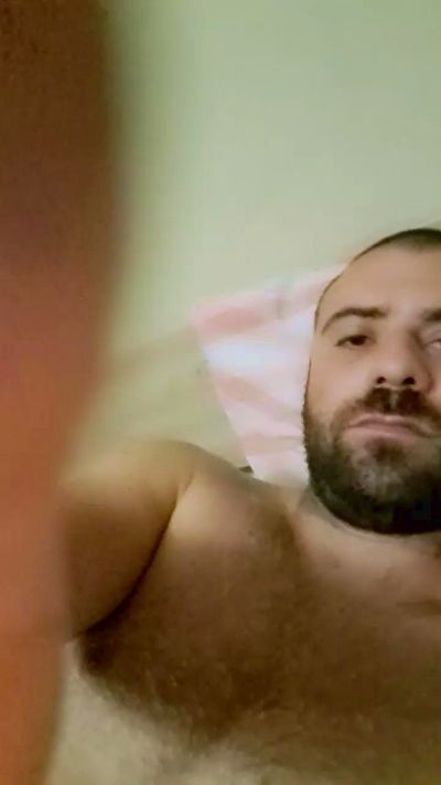 antonio3235 live cam on Cam4