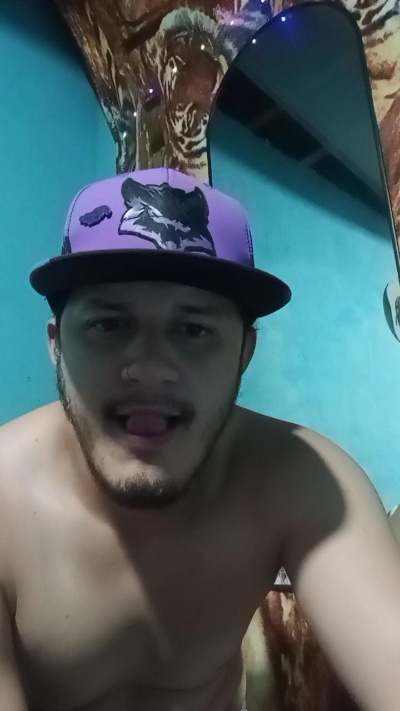 antonio_am_jess live cam on Cam4