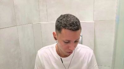 antonio_meza live cam on Cam4