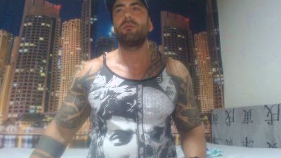 antua_ live cam on Cam4