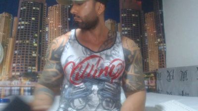 antua_ live cam on Cam4