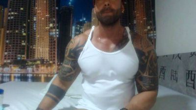 antua_ live cam on Cam4