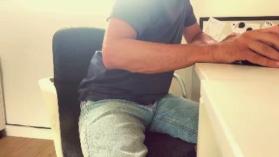 antuan_45 live cam on Cam4