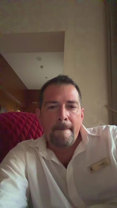antwan545 live cam on Cam4