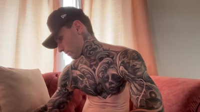 anubiserotic live cam on Cam4
