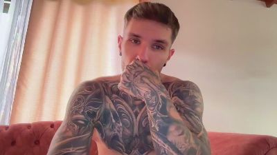 anubiserotic live cam on Cam4