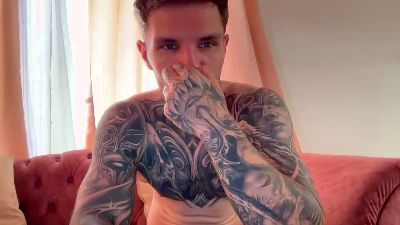 anubiserotic live cam on Cam4