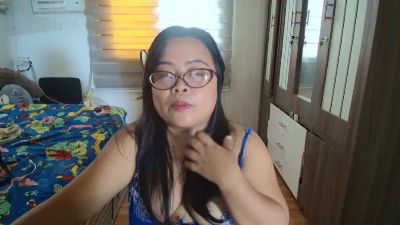 anya_desire live cam on Cam4