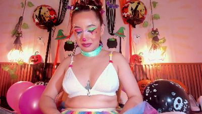 anya_shaffer live cam on Cam4