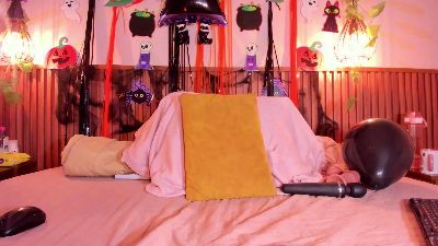 anya_shaffer live cam on Cam4